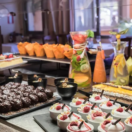 Отель Occidental Плайя де Пальма