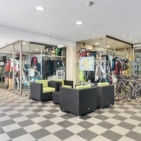 Отель Occidental