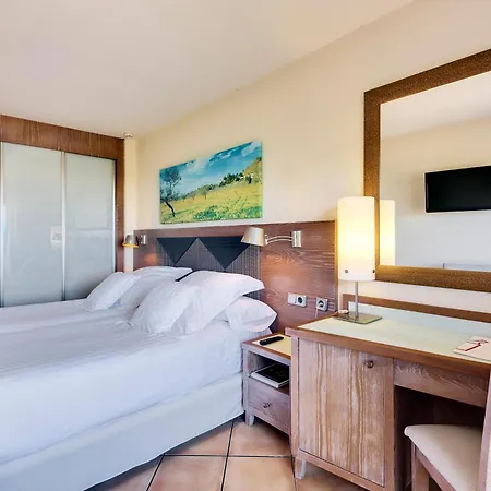 Occidental 4*